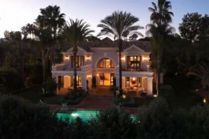 7944fe2bc1407c34553f6346081a6da4 - 15