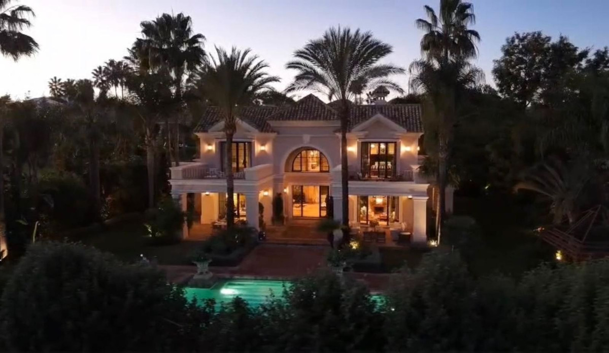 7944fe2bc1407c34553f6346081a6da4 - 15