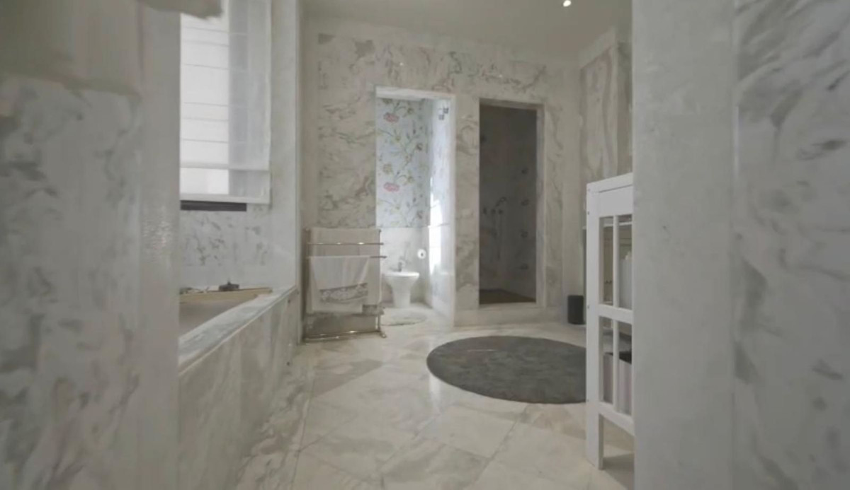 7944fe2bc1407c34553f6346081a6da4 - 6