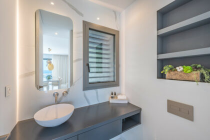 7a49d213482a97a8ef00e0dea57acccb - 14