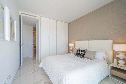 7a49d213482a97a8ef00e0dea57acccb - 15