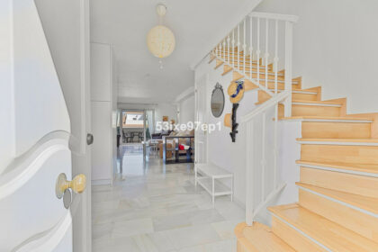 7b824050d90f23dad5ad4d40bf33dcd2 - 8