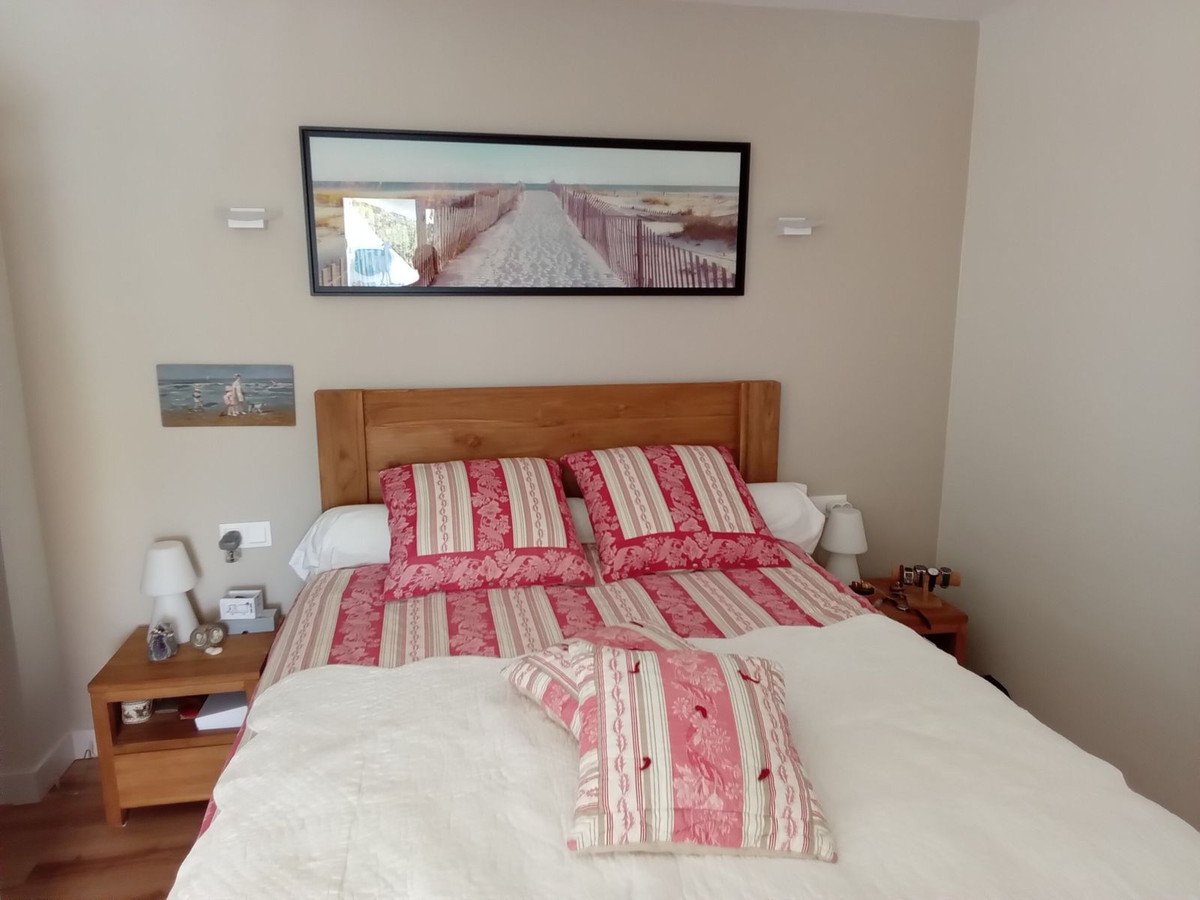 7bcc72b74650aead0eef43c7b9ba9b0c - 10