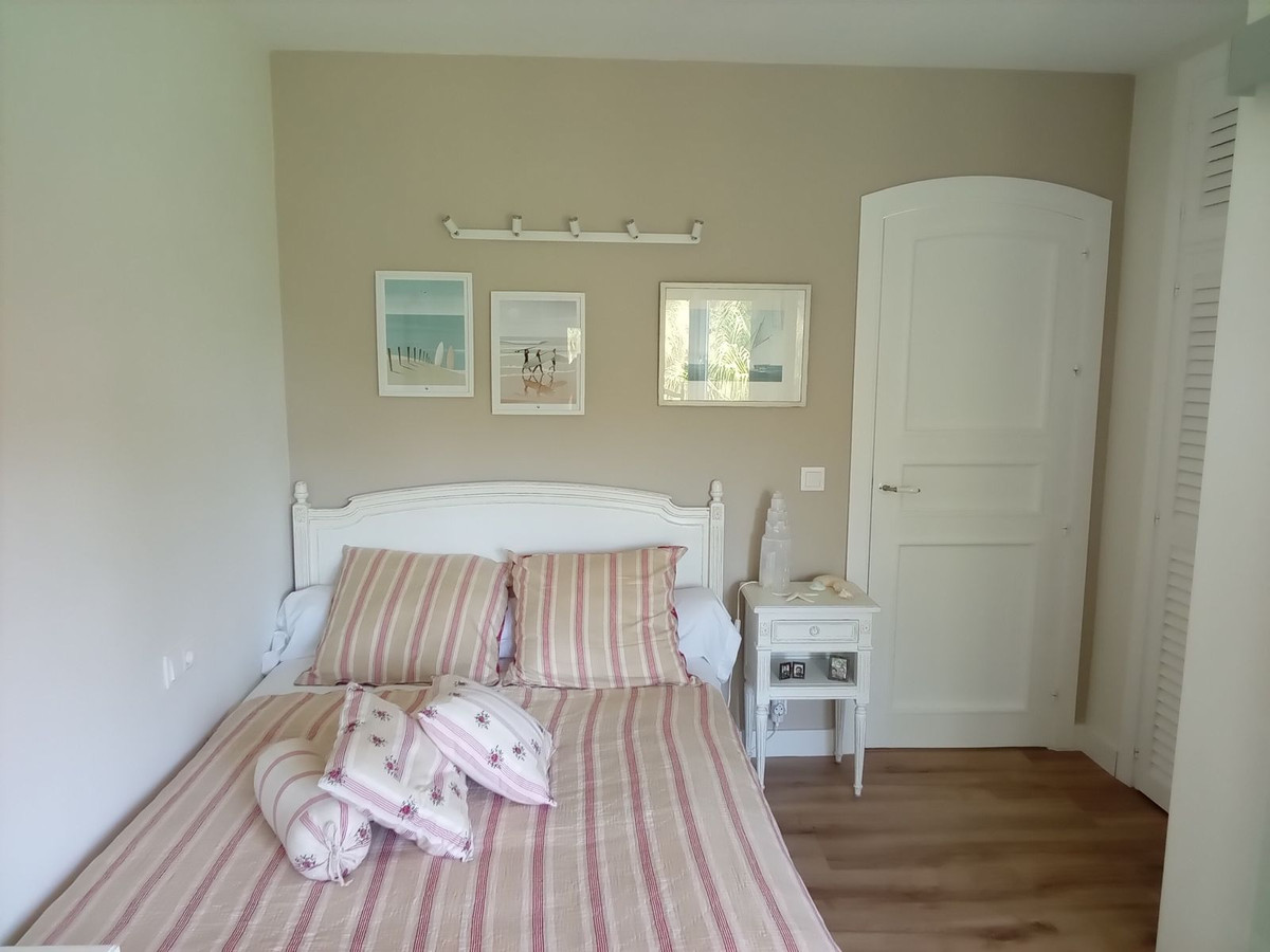 7bcc72b74650aead0eef43c7b9ba9b0c - 13