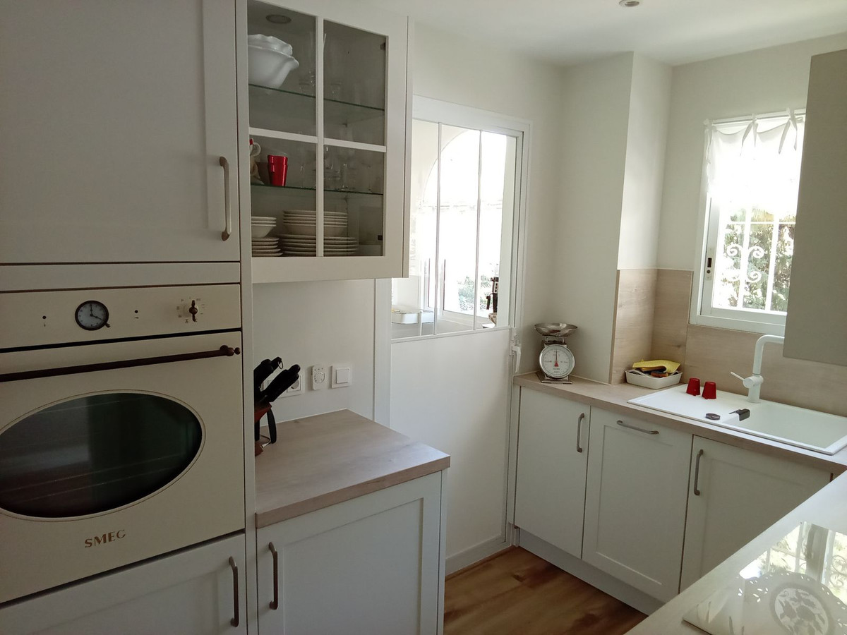 7bcc72b74650aead0eef43c7b9ba9b0c - 14