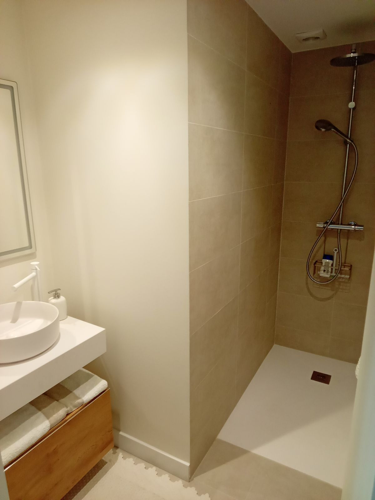 7bcc72b74650aead0eef43c7b9ba9b0c - 7