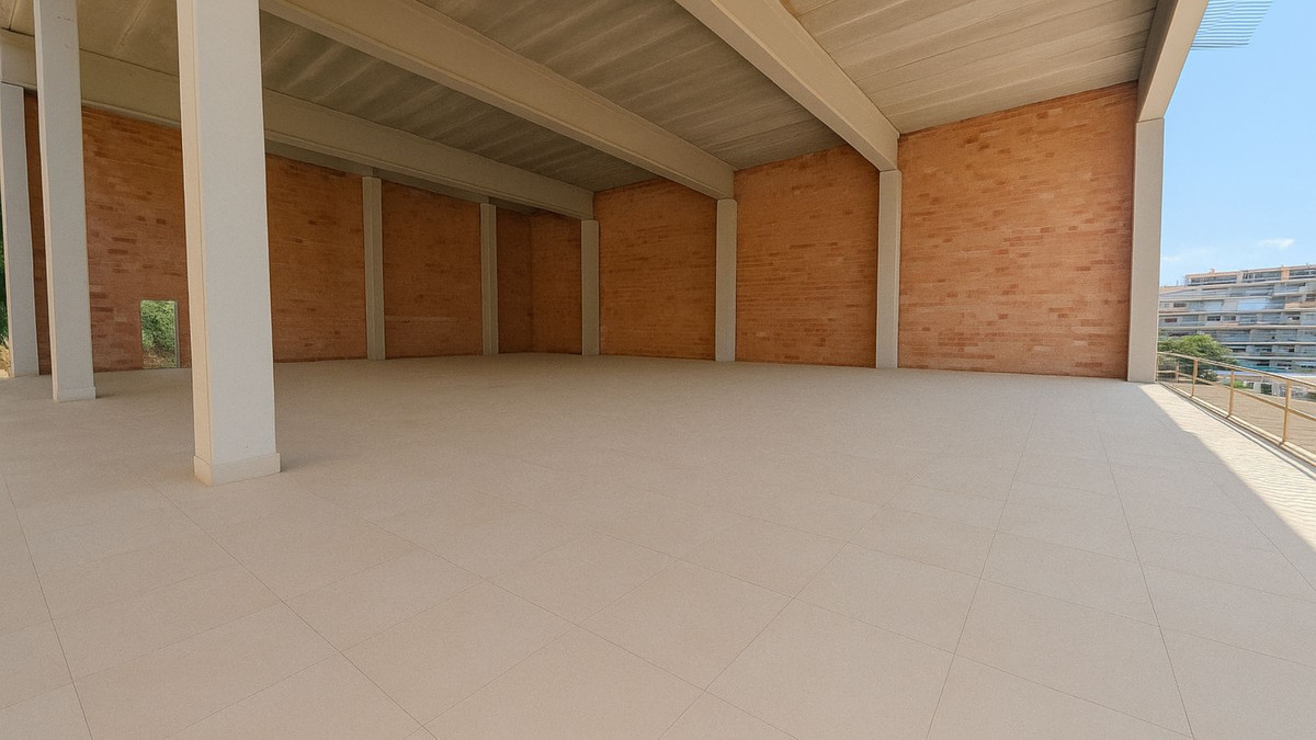 7bd96e49999d4b399bc2e622b9ad8359 - 20