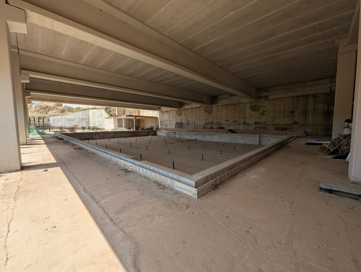 7bd96e49999d4b399bc2e622b9ad8359 - 34