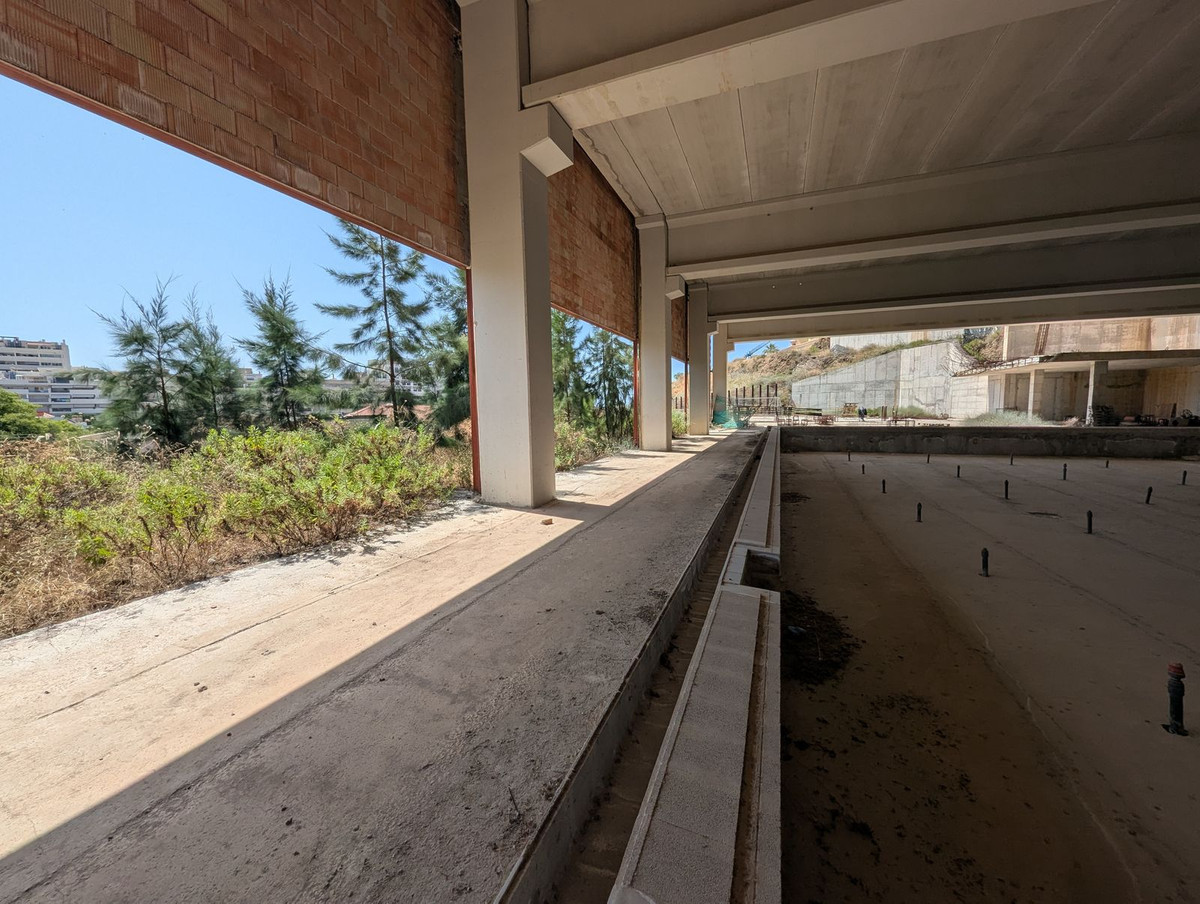 7bd96e49999d4b399bc2e622b9ad8359 - 36