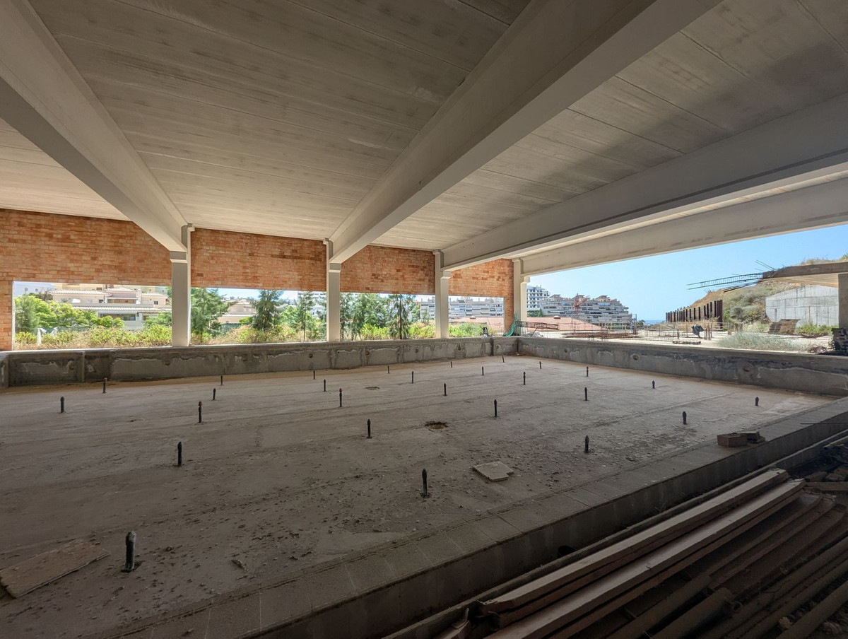 7bd96e49999d4b399bc2e622b9ad8359 - 38