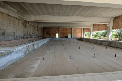 7bd96e49999d4b399bc2e622b9ad8359 - 42