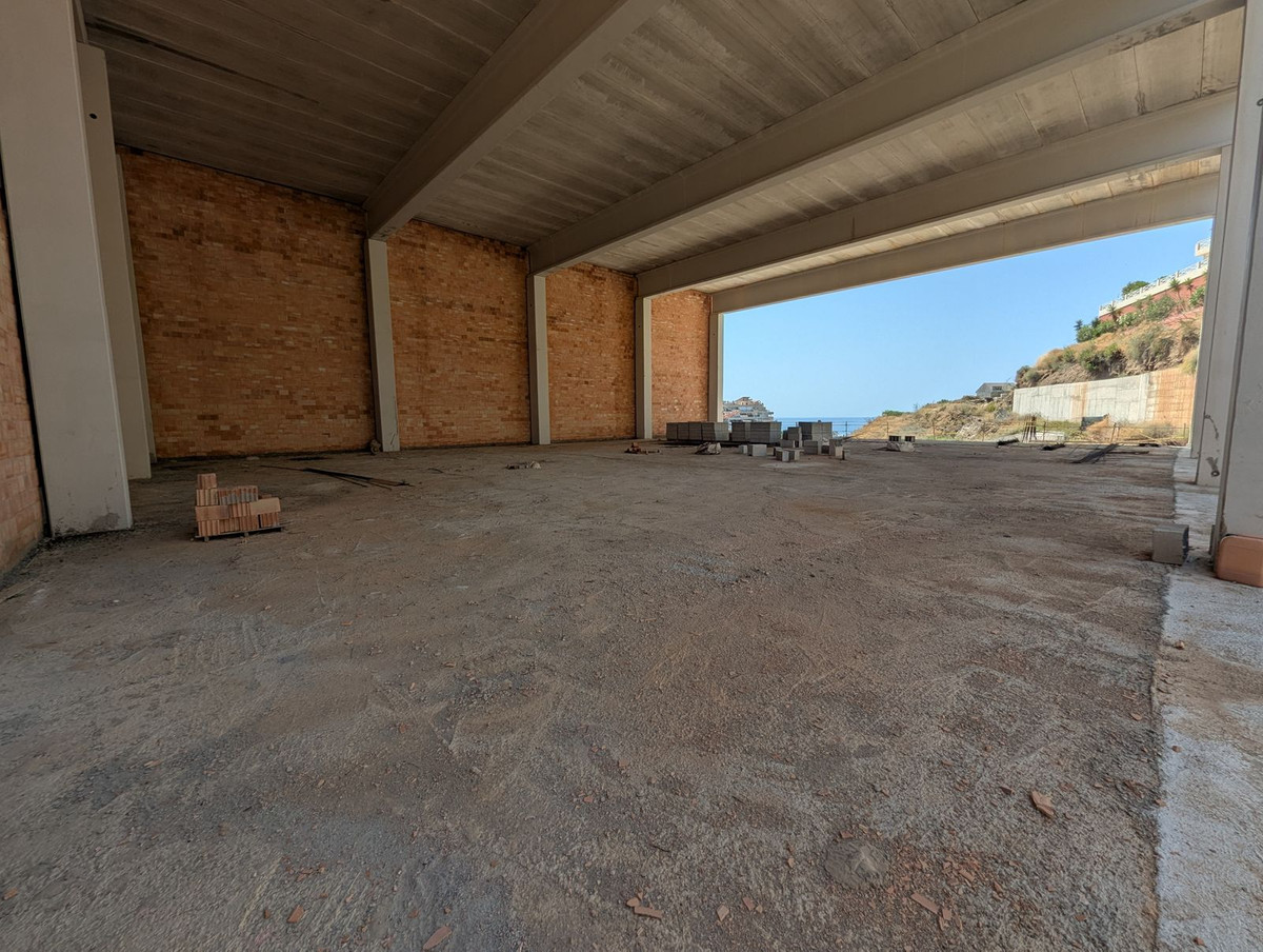 7bd96e49999d4b399bc2e622b9ad8359 - 56