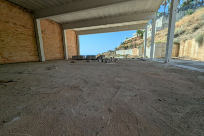 7bd96e49999d4b399bc2e622b9ad8359 - 58