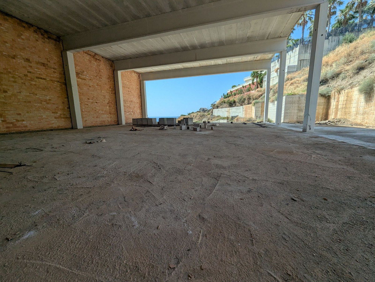 7bd96e49999d4b399bc2e622b9ad8359 - 58