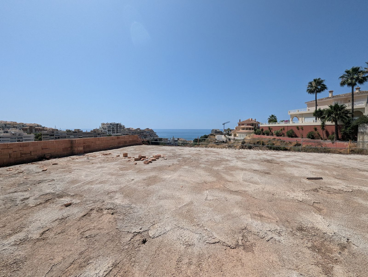 7bd96e49999d4b399bc2e622b9ad8359 - 70