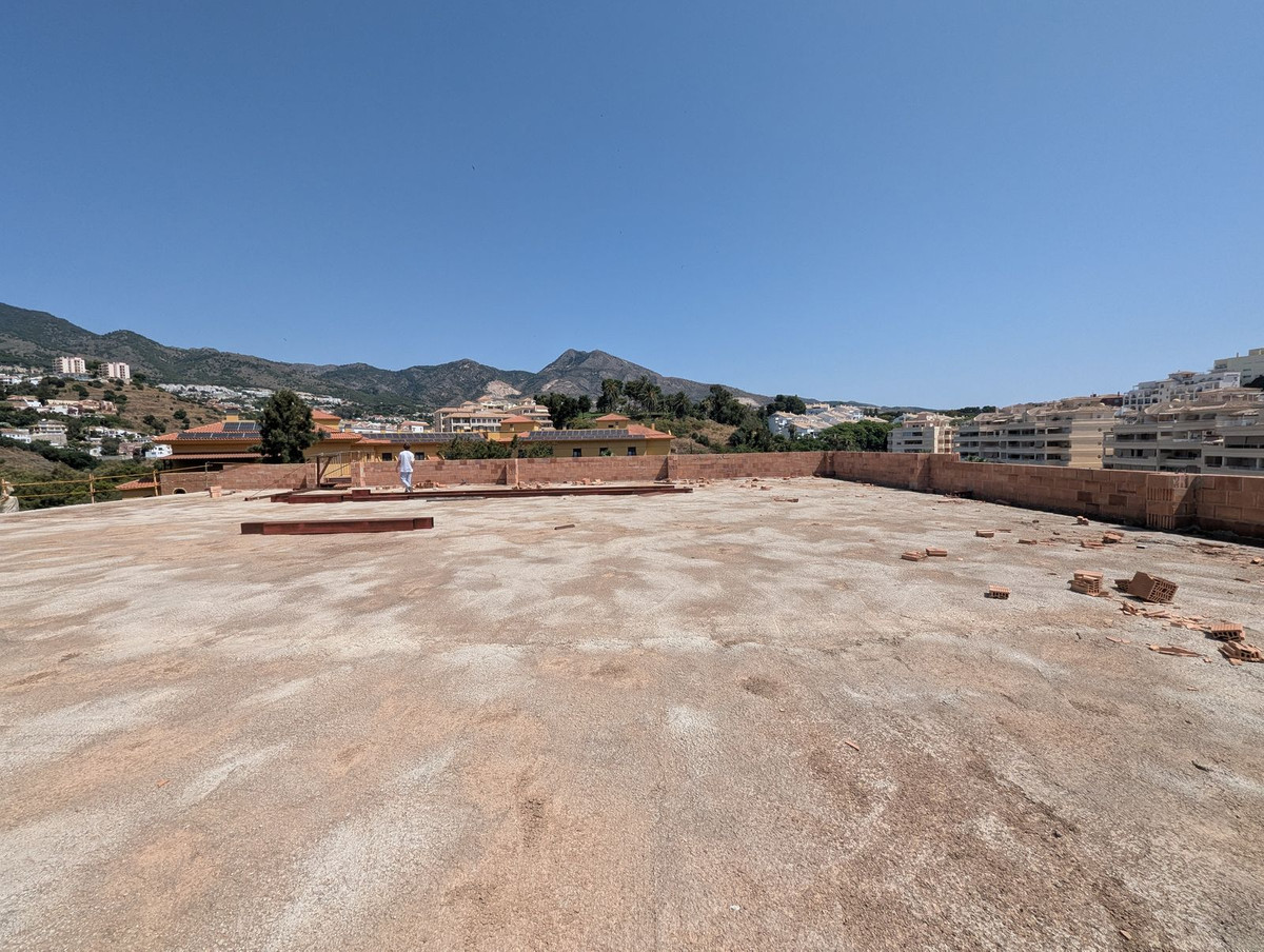 7bd96e49999d4b399bc2e622b9ad8359 - 72