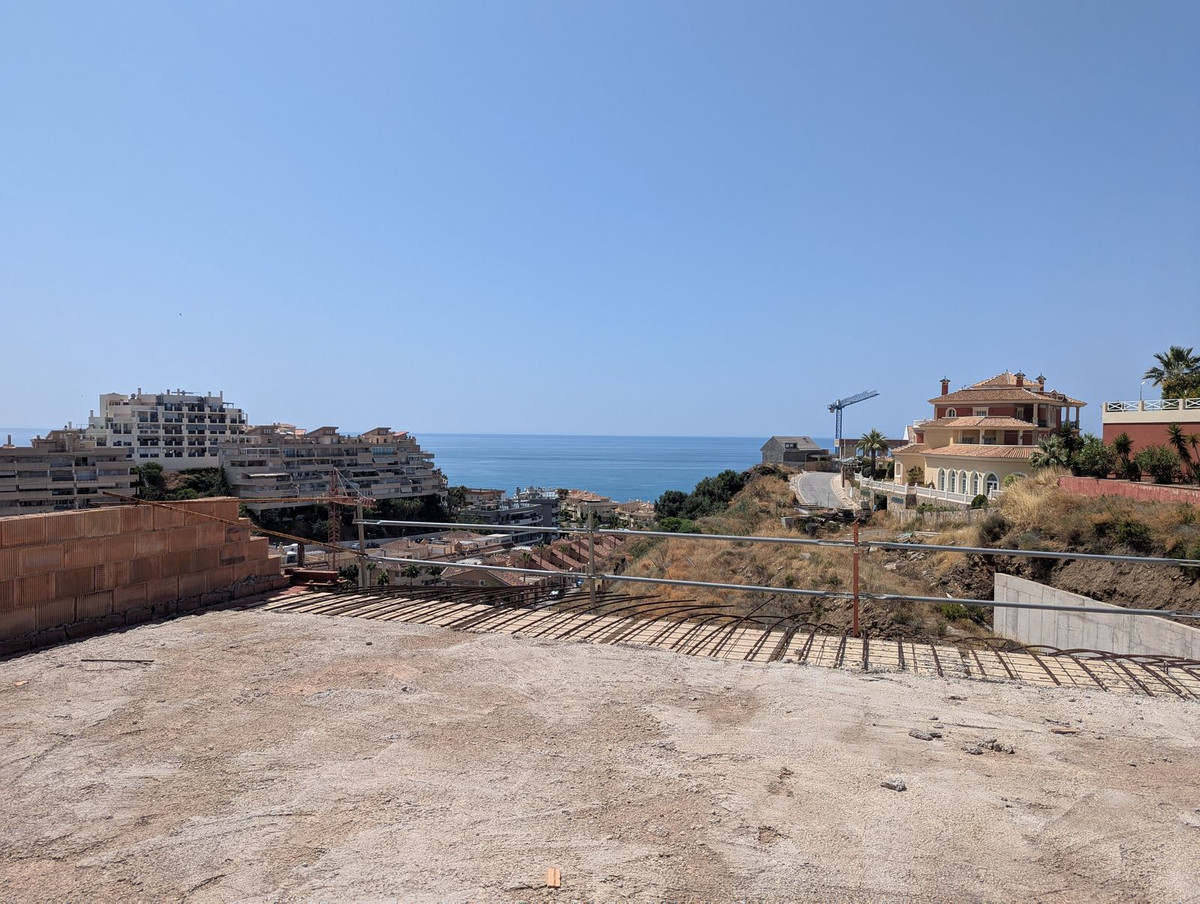 7bd96e49999d4b399bc2e622b9ad8359 - 74