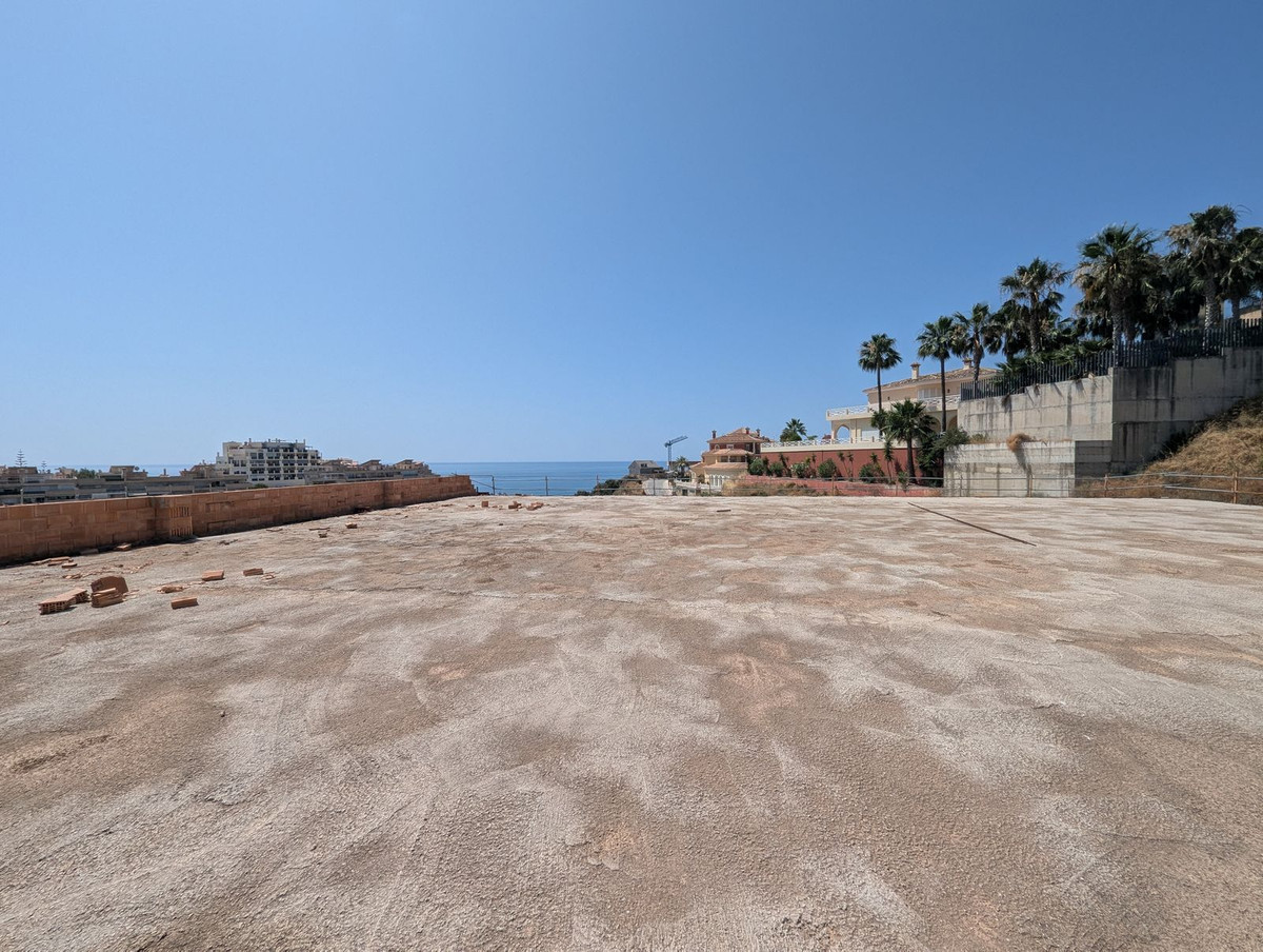 7bd96e49999d4b399bc2e622b9ad8359 - 85