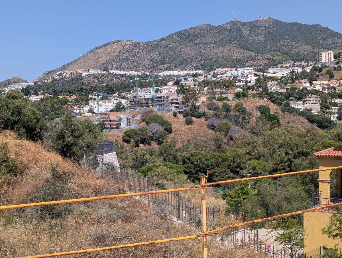 7bd96e49999d4b399bc2e622b9ad8359 - 88