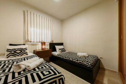 7c42f60cbc2b3bf52db706377d125974 - 13