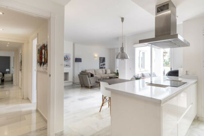 7d247f85e3d2161fbb234d296d2bed94 - 8