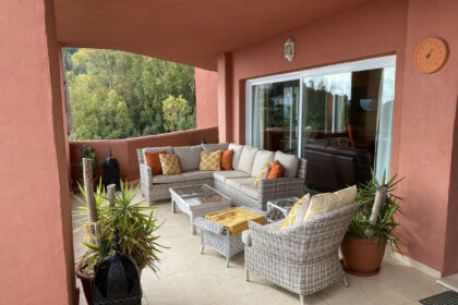 7e1806058b823462b39a961f1f83b2bc - 10