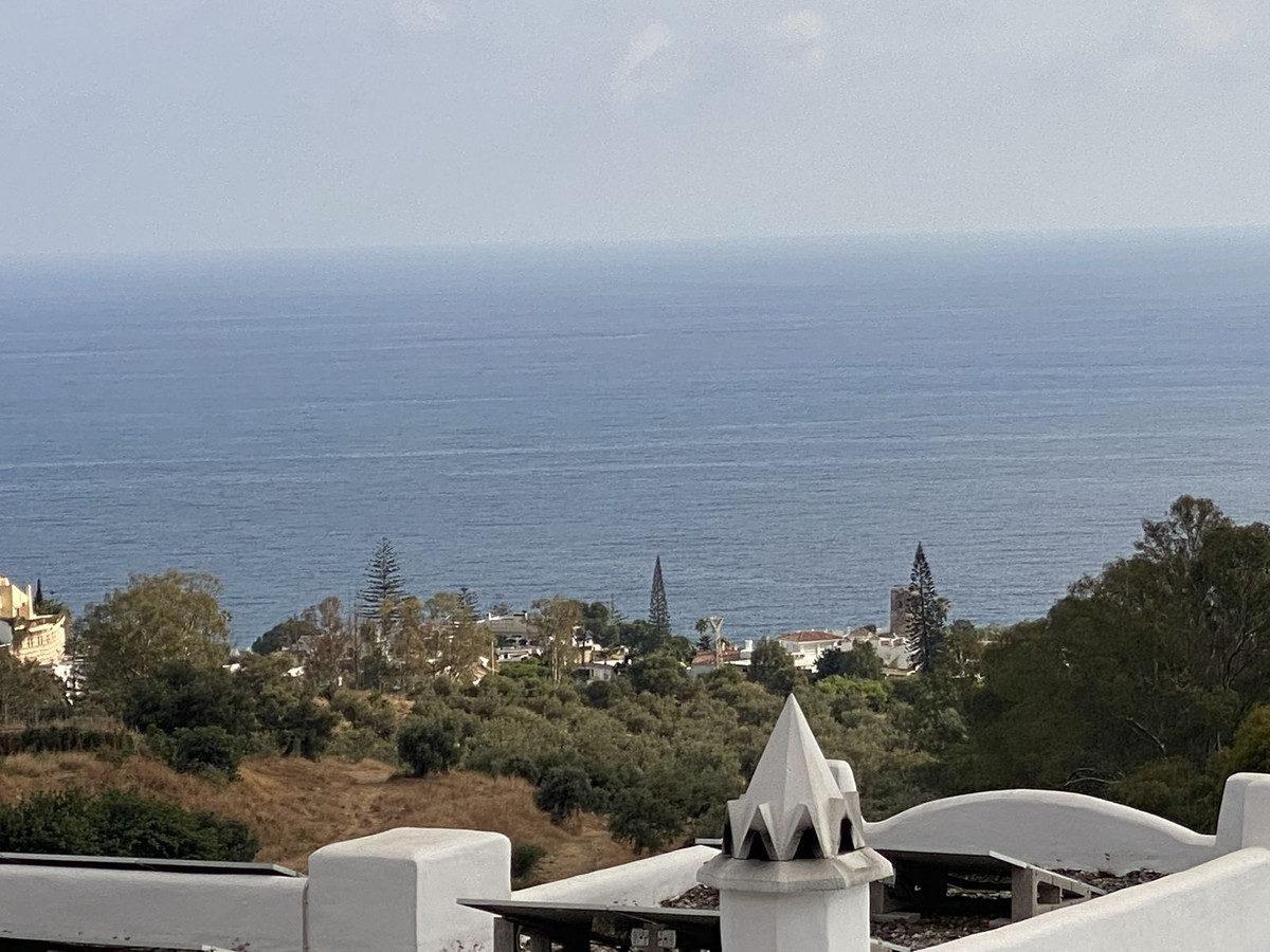 7e1806058b823462b39a961f1f83b2bc - 14