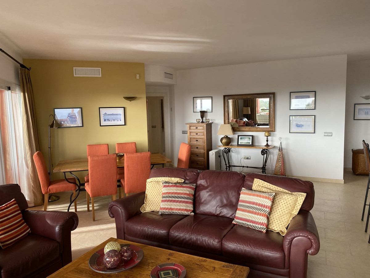 7e1806058b823462b39a961f1f83b2bc - 4