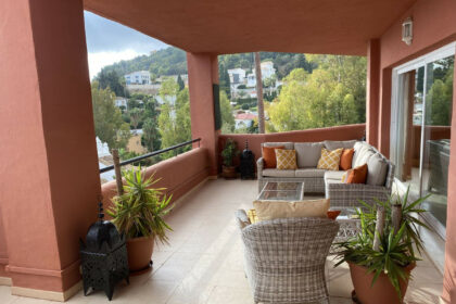 7e1806058b823462b39a961f1f83b2bc - 9