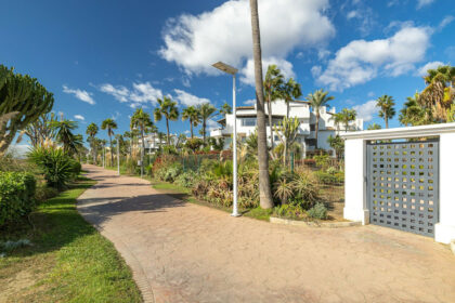 7e835a6032bbd2098a50f714e98a3cb5 - 14