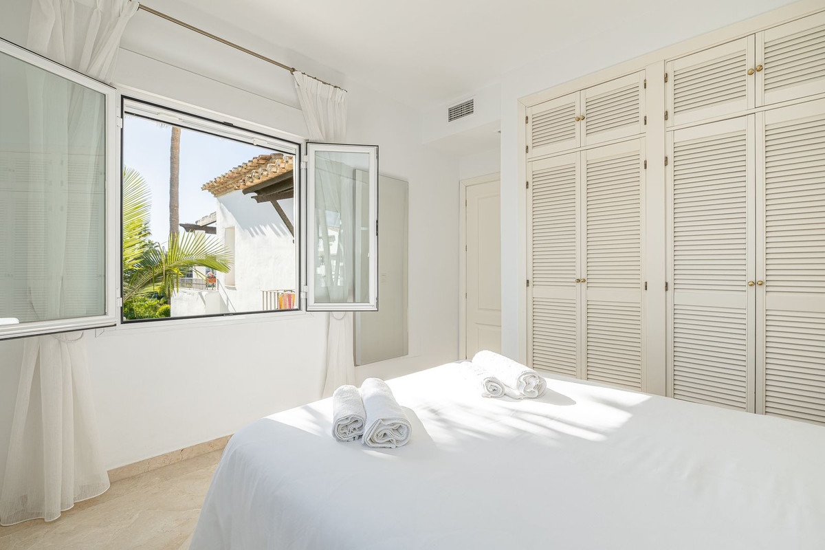 7e835a6032bbd2098a50f714e98a3cb5 - 8