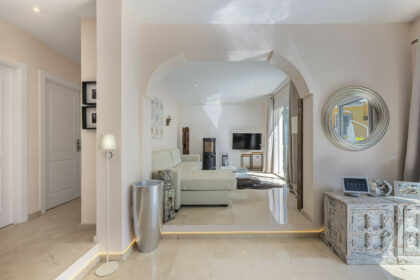 7e9c7e2a924db70b09927a3df2197dc0 - 17