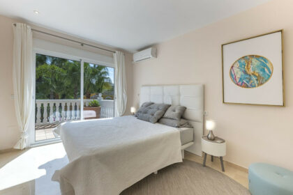 7e9c7e2a924db70b09927a3df2197dc0 - 22