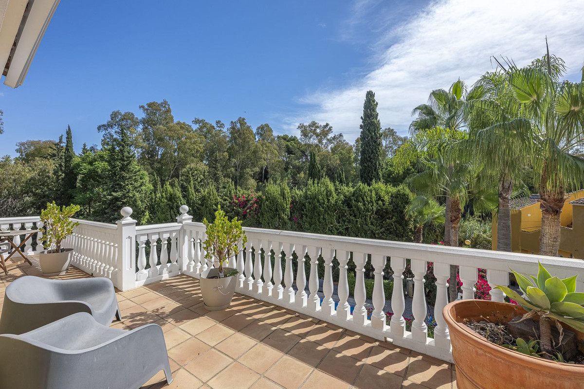 7e9c7e2a924db70b09927a3df2197dc0 - 29