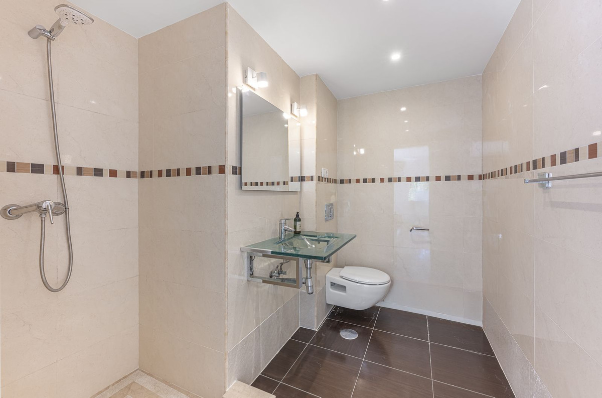 7e9c7e2a924db70b09927a3df2197dc0 - 34