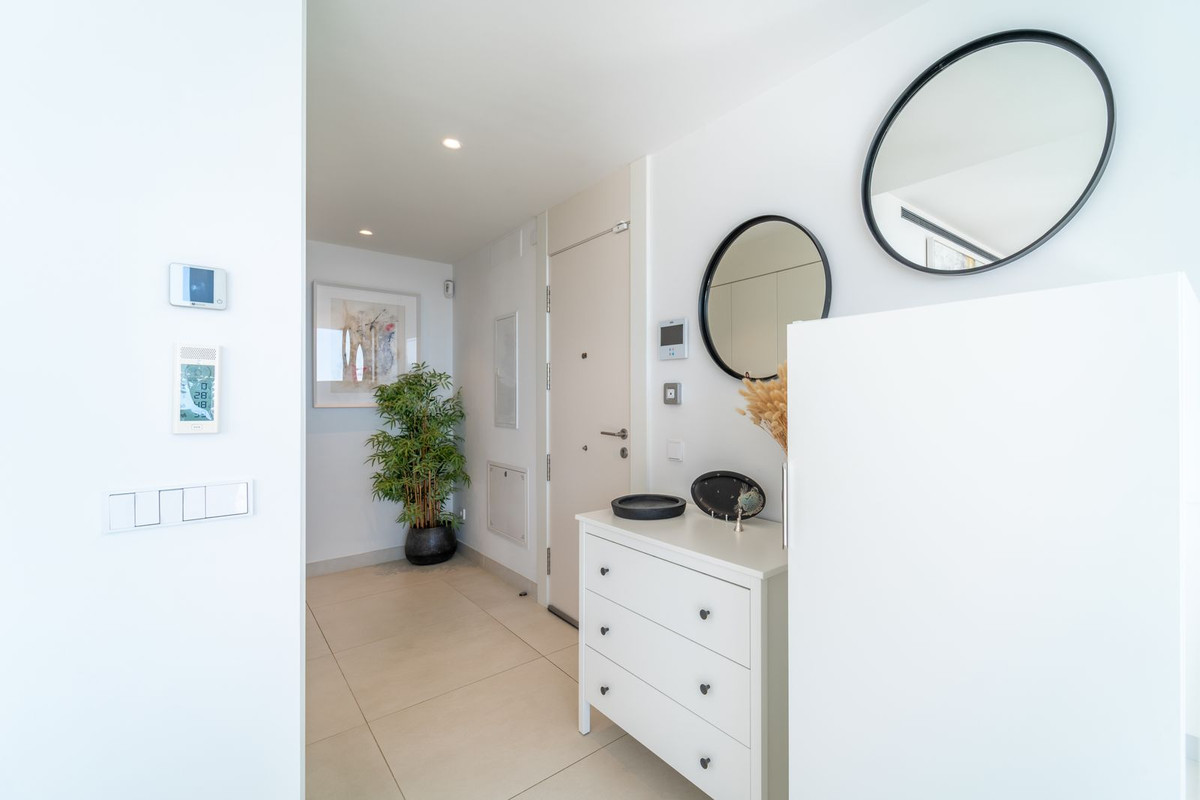 7f35fc8705d82cc2f51da6fbc6da38f1 - 18