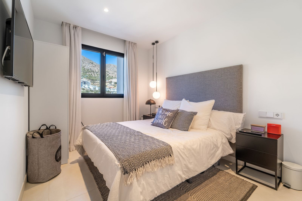 7f35fc8705d82cc2f51da6fbc6da38f1 - 20