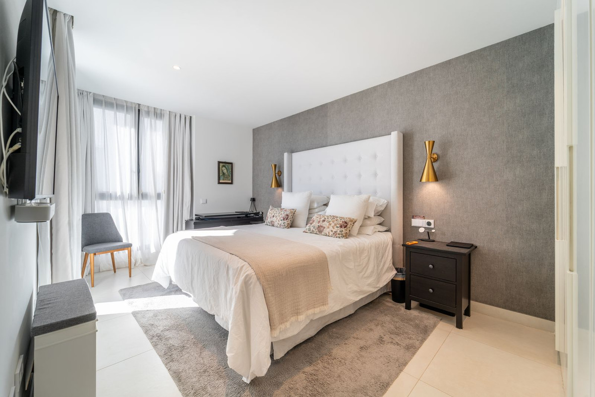 7f35fc8705d82cc2f51da6fbc6da38f1 - 4