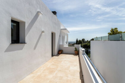 80e239113ee7433e502d8ecc13810a32 - 24