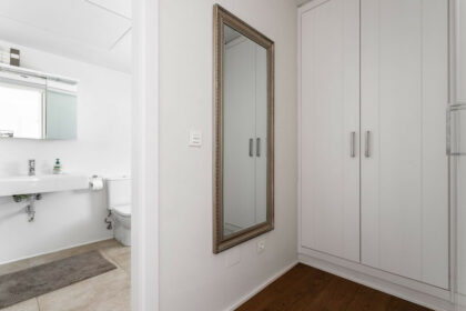 80e239113ee7433e502d8ecc13810a32 - 33