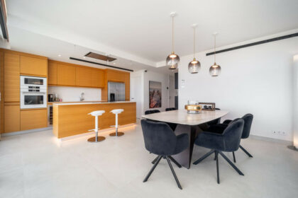 80e2ca439ad1060be2c9740a00e529b4 - 9