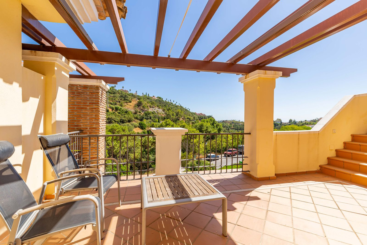 82570846fe0e8f491bfe3b4fd0130883 - 4