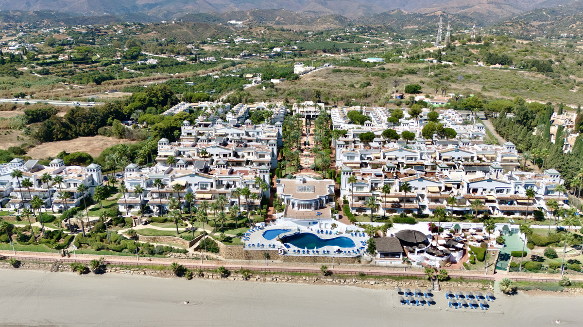 82b5729b9e8c536a2389a6cc63c097f1 - 44