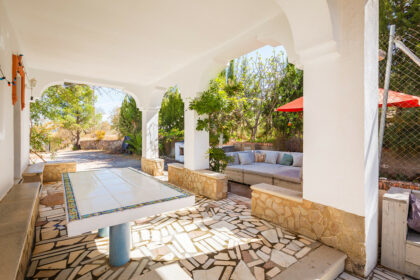 82bd2f00162b58bf3bc653d66c839d95 - 13