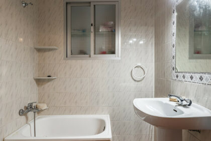 82bd2f00162b58bf3bc653d66c839d95 - 17