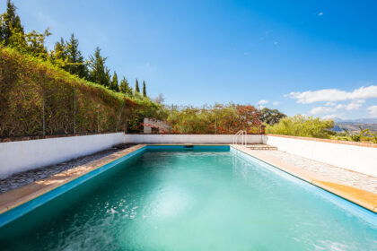 82bd2f00162b58bf3bc653d66c839d95 - 5