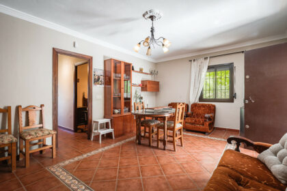 82bd2f00162b58bf3bc653d66c839d95 - 6