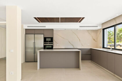 83274b9f90820b5a99489d66555cb882 - 42