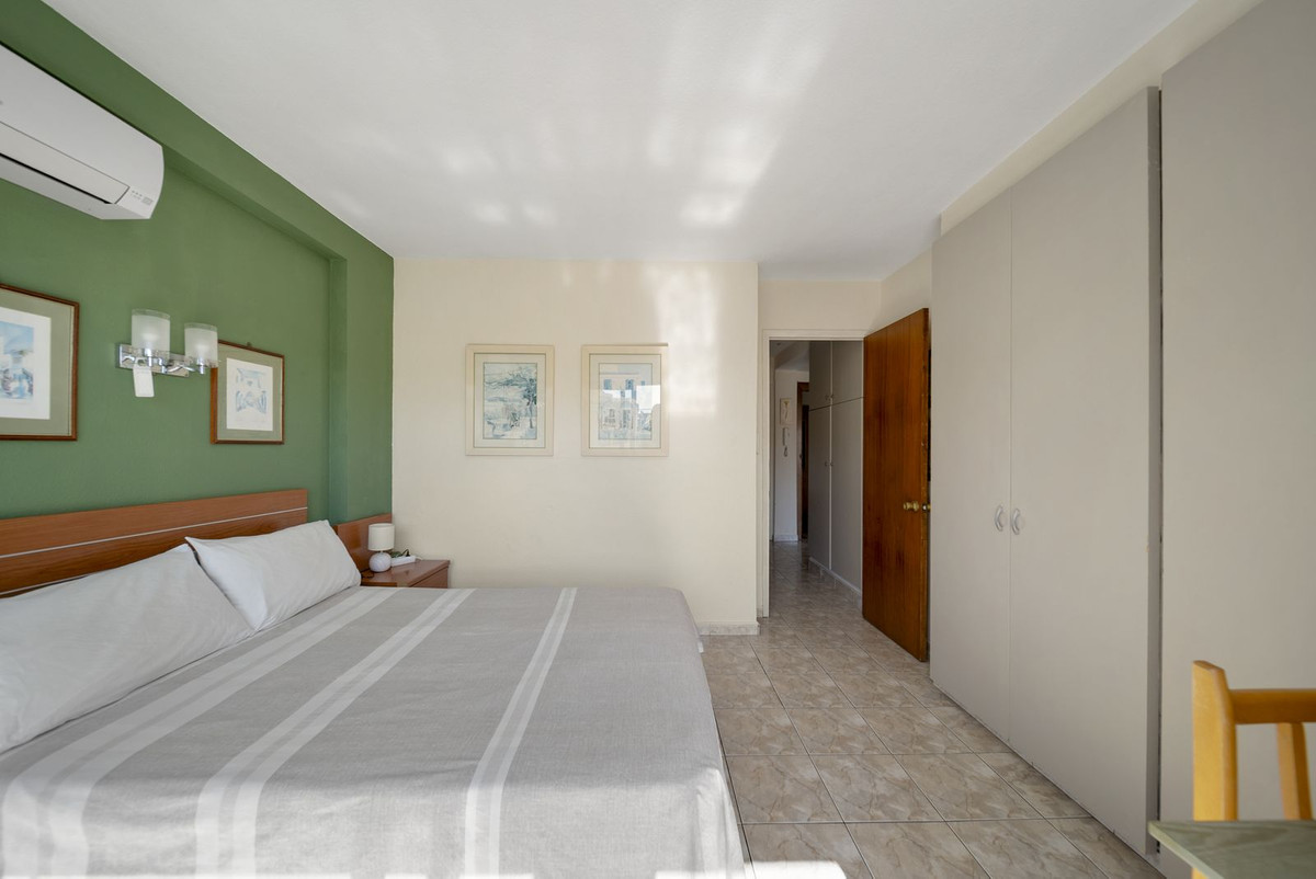 839ce492b3b690225c267383953fa68c - 17