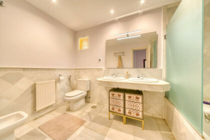 83ca1f9a38d097cc98cc2f82b7abab48 - 16